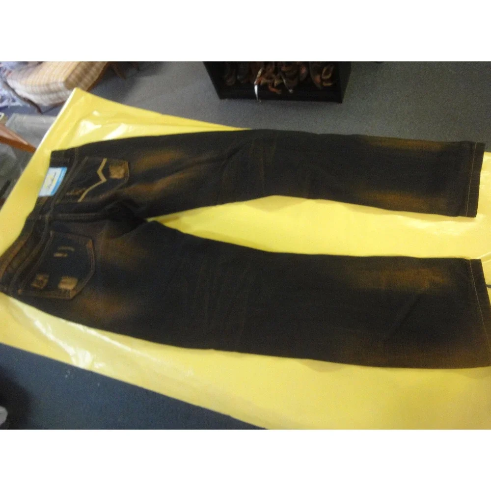 mens Fashion jeans 32 embroidered design‎ distressed washed rust black coloring